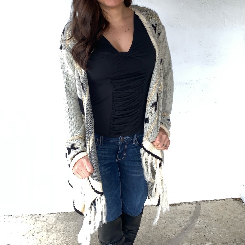Aztec Cardigan - Picture 5 of 5